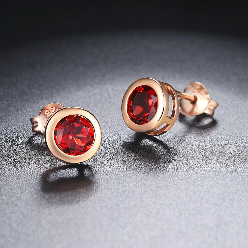 Lamoon Classic 5mm 1ct 100% Round Natural Red Garnet 925 Sterling Silver Jewelry   Stud Earrings S925 LMEI016