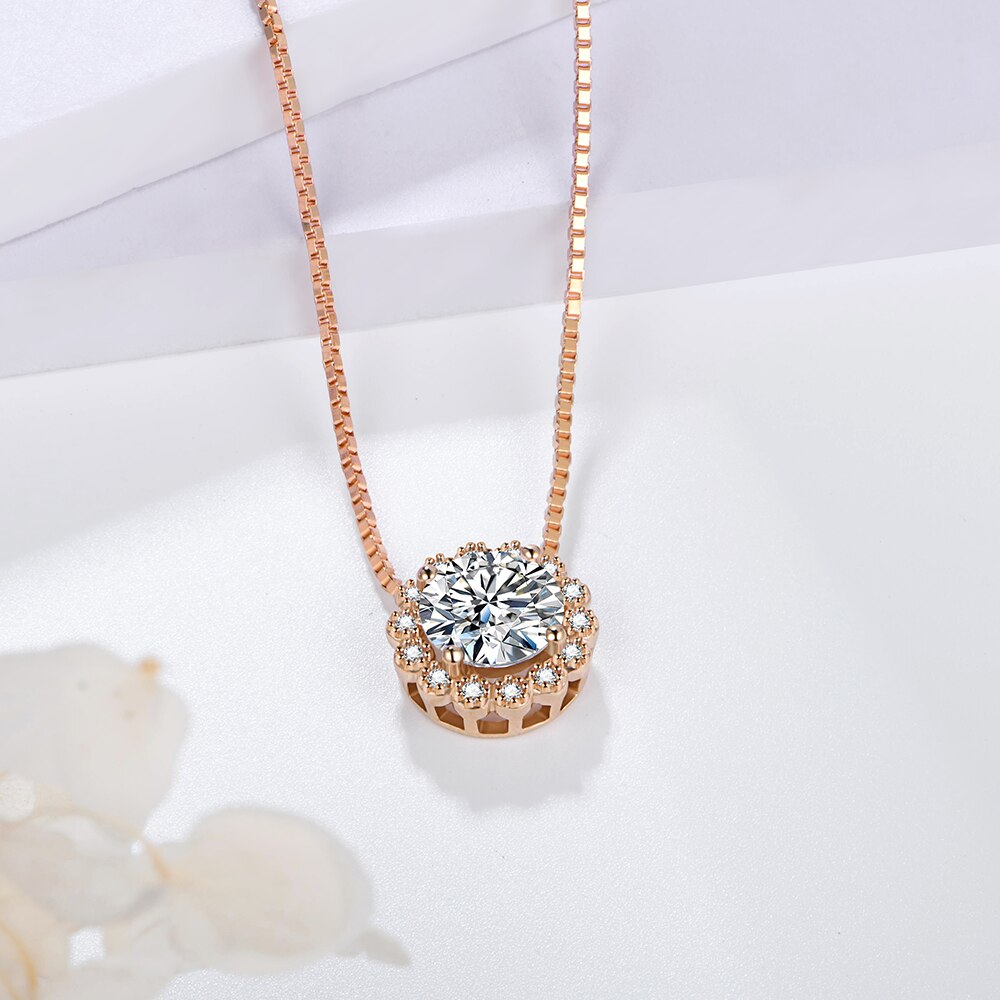 18K Rose Gold Plated Pendant Necklace For Women Round 8.0mm 2CT lab diamond Moissanite Gemstone Pendant Necklace for Wedding