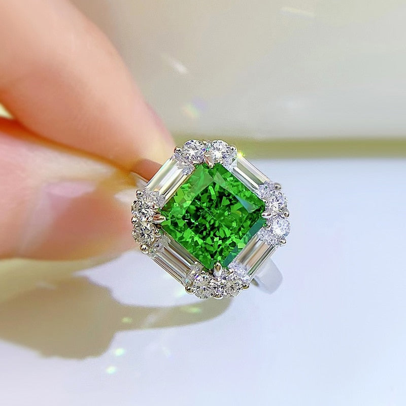 OEVAS 100% 925 Sterling Silver 4 Carat Emerald Green High Carbon Diamond Rings For Women Sparkling Wed Party Fine Jewelry Gifts